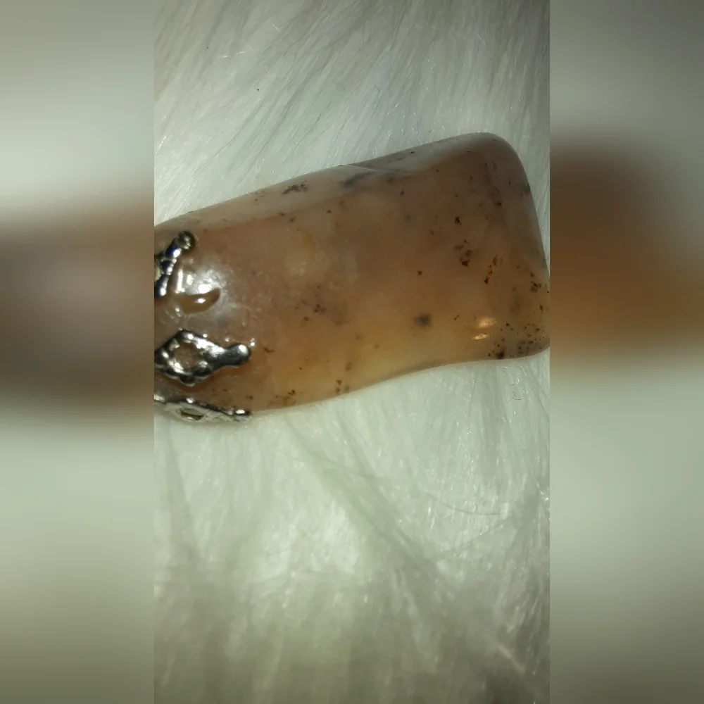 Agate pendant on silvertone choker snake chain 14in - Picture 5 of 9